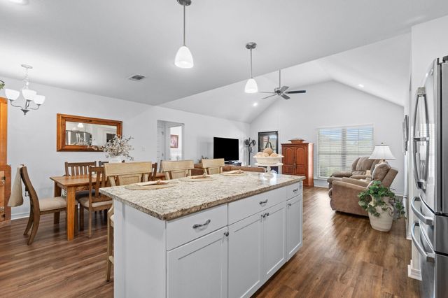 46 E Locust, Sumrall, MS 39482