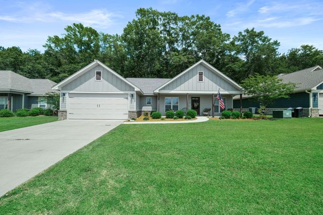 46 E Locust, Sumrall, MS 39482