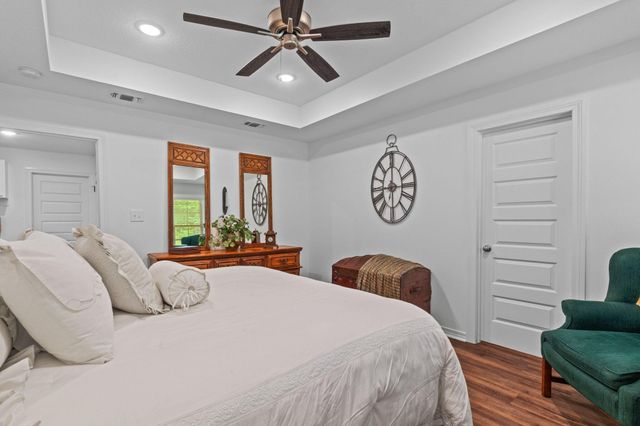 46 E Locust, Sumrall, MS 39482