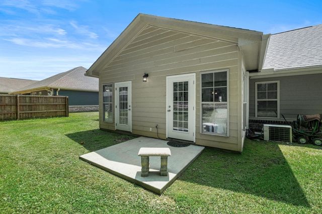 46 E Locust, Sumrall, MS 39482