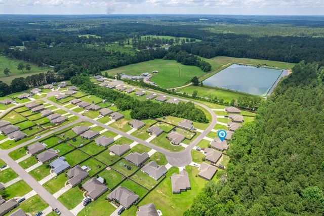 46 E Locust, Sumrall, MS 39482