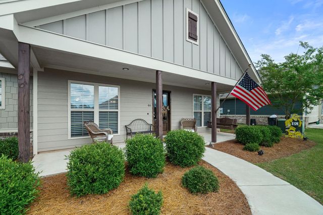 46 E Locust, Sumrall, MS 39482