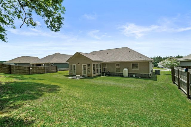 46 E Locust, Sumrall, MS 39482