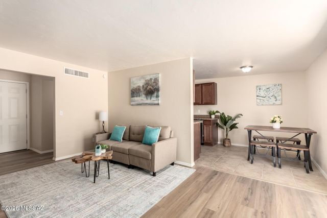 6625 E 38th Street, Tucson, AZ 85730