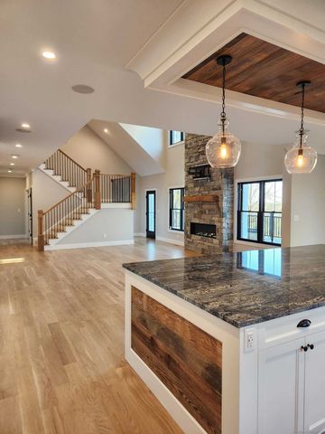 53 Cross Highway, Westport, CT 06880