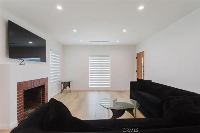8119 Shadyglade Avenue, North Hollywood, CA 91605