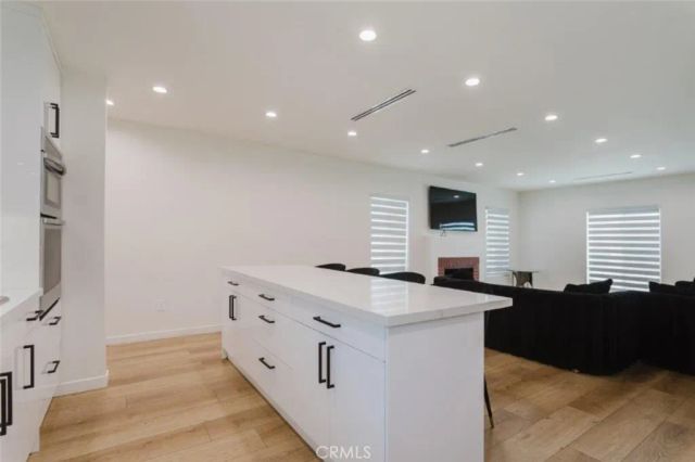 8119 Shadyglade Avenue, North Hollywood, CA 91605