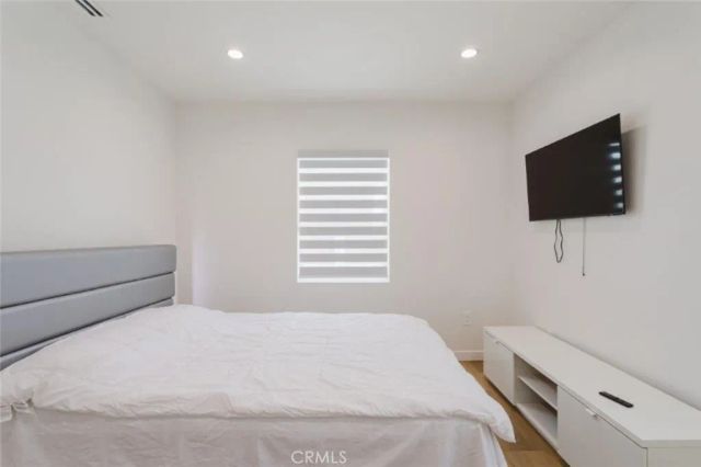 8119 Shadyglade Avenue, North Hollywood, CA 91605