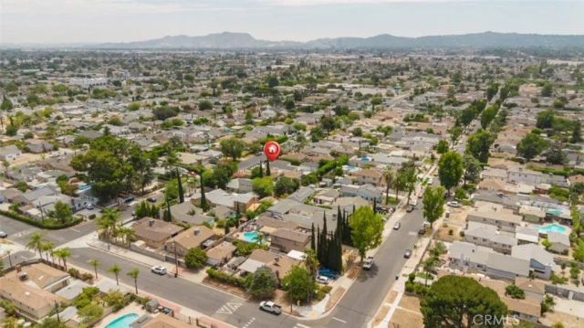 8119 Shadyglade Avenue, North Hollywood, CA 91605