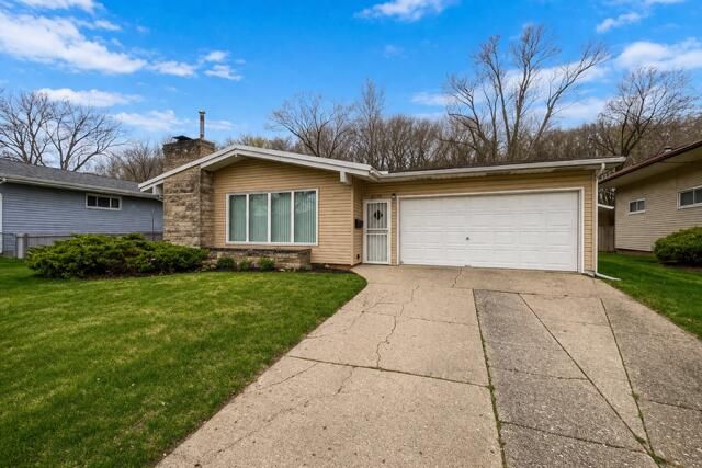 8210 Lakewood Avenue, Gary, IN 46403