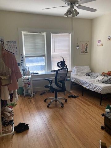 2710 Whitis Ave B, Austin, TX 78705