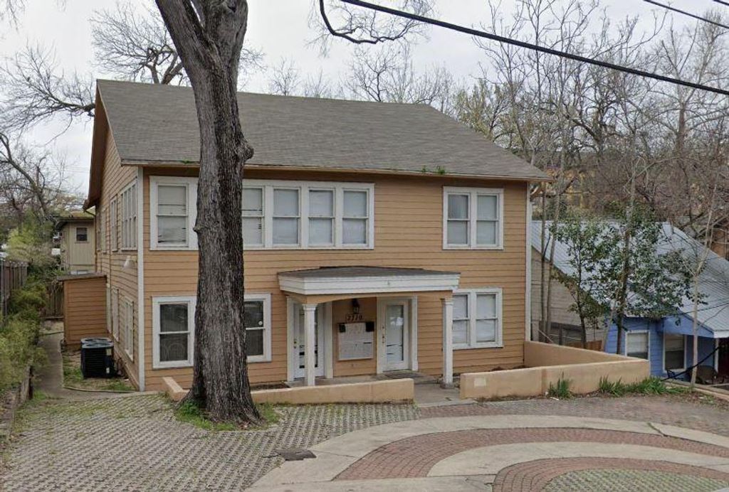 2710 Whitis Ave B, Austin, TX 78705