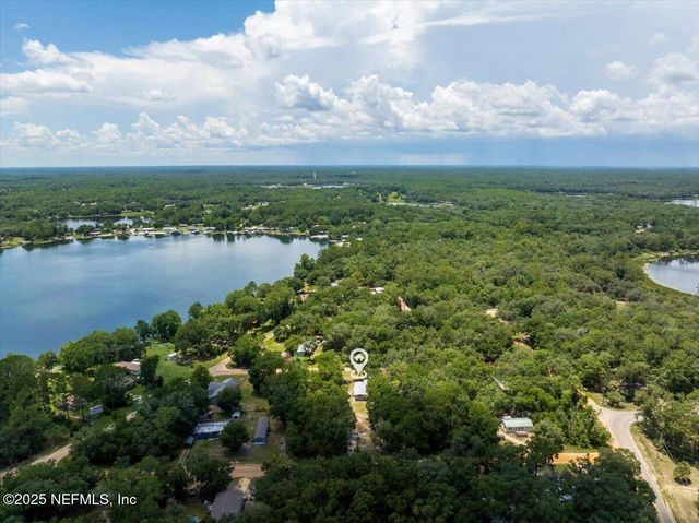 108 HUGH Avenue, Interlachen, FL 32148