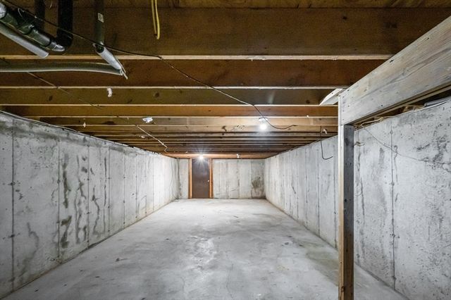 2140 Palmer Rd, Palmer, MA 01080