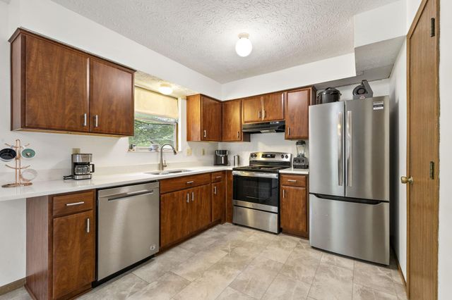 3697 Heatherglen Drive, Columbus, OH 43221