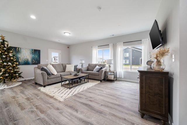 1220 Gillespie Lane, Yorkville, IL 60560