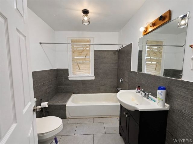 722 Hopkins Street, Buffalo, NY 14220