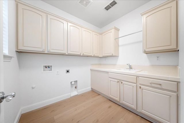 4666 Cattalo Way, Roseville, CA 95747