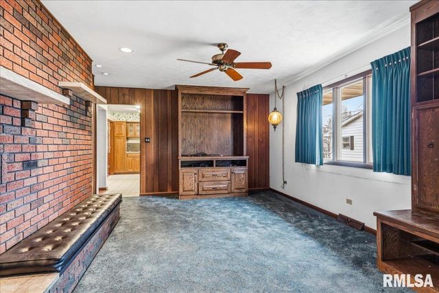 208 Othelle Street, Taylorville, IL 62568