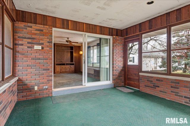 208 Othelle Street, Taylorville, IL 62568