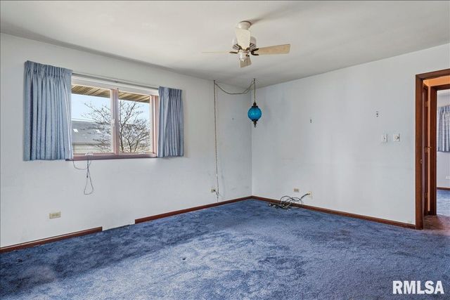 208 Othelle Street, Taylorville, IL 62568