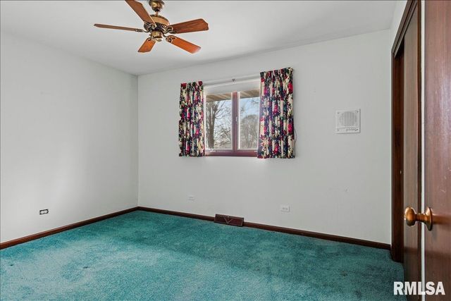 208 Othelle Street, Taylorville, IL 62568