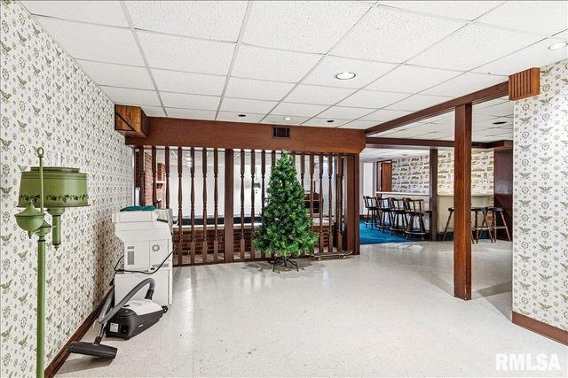 208 Othelle Street, Taylorville, IL 62568