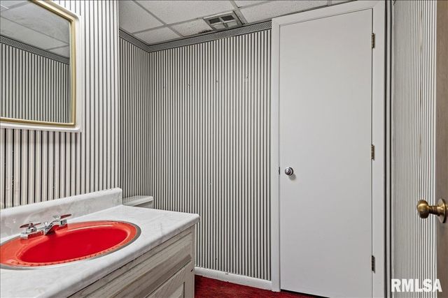 208 Othelle Street, Taylorville, IL 62568