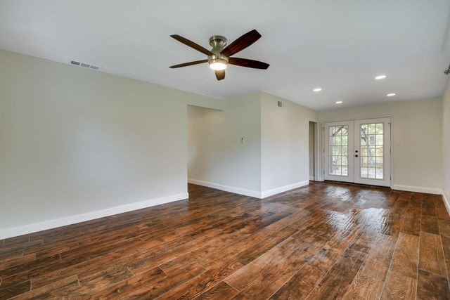 2603 Creek Bend CIR, Round Rock, TX 78681