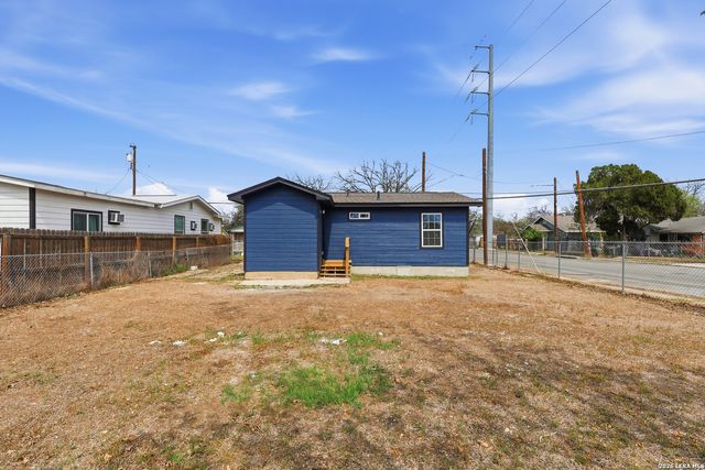 1102 Jewett, San Antonio, TX 78237
