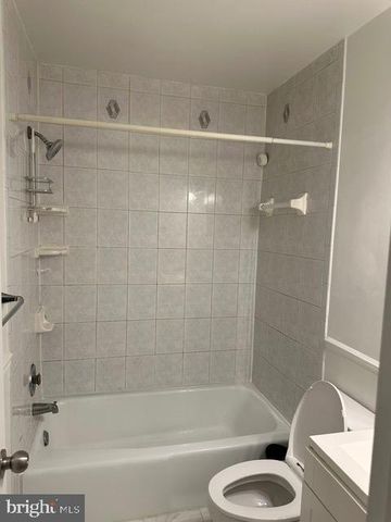 14709 BENTLEY SQ, Centreville, VA 20120