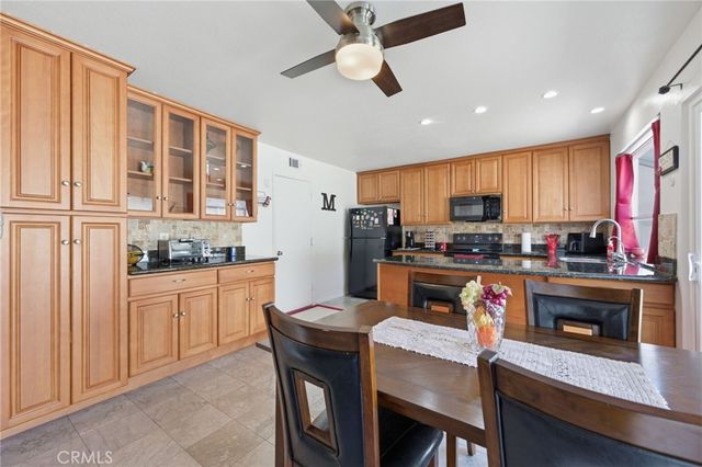 6907 Parkside Avenue, San Diego, CA 92139