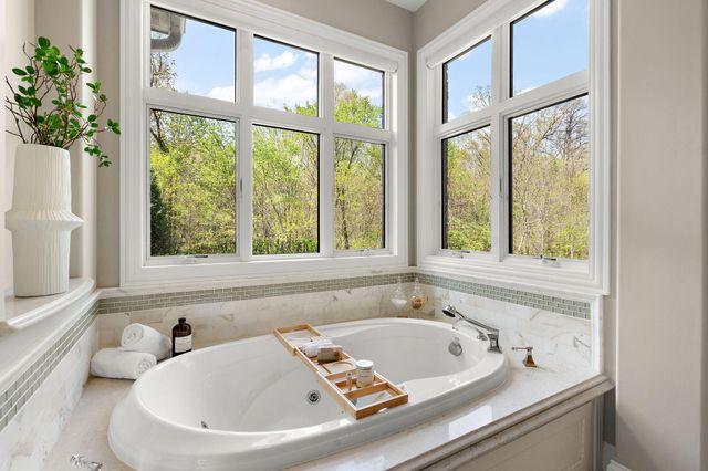 185 S State Road 2, Valparaiso, IN 46385