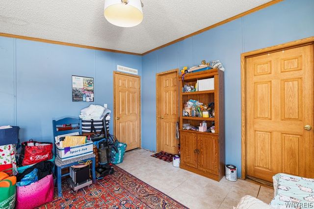 1407 Breeze Way East, Newfane, NY 14108