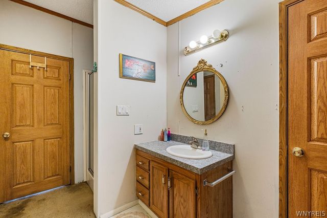 1407 Breeze Way East, Newfane, NY 14108