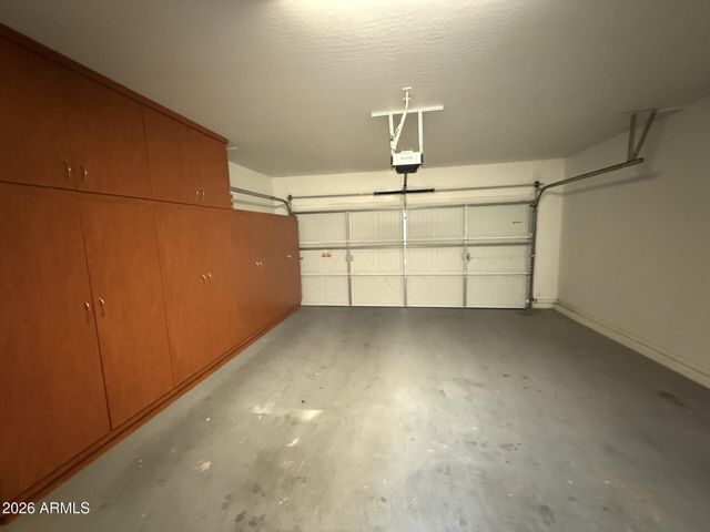 3975 E Melinda Drive, Phoenix, AZ 85050