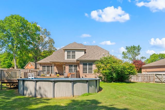 3651 Steeplechase Ln, Hopkinsville, KY 42240