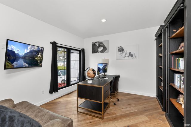 50824 Brownstone Drive, Granger, IN 46530