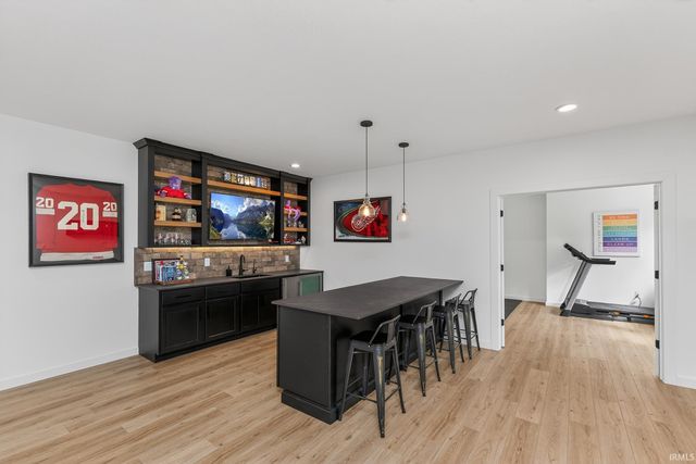 50824 Brownstone Drive, Granger, IN 46530