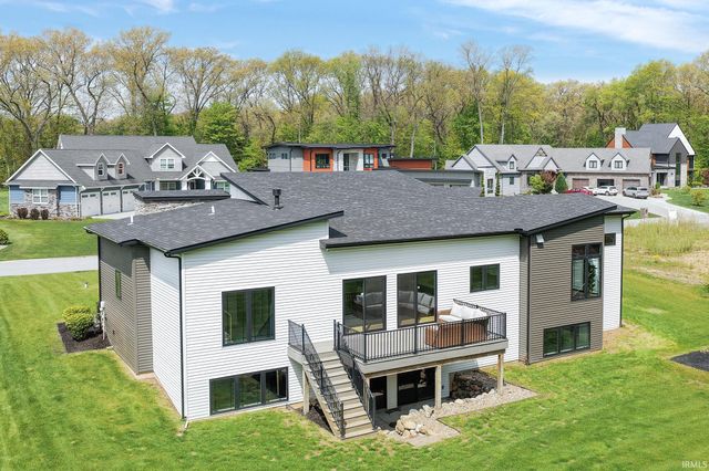 50824 Brownstone Drive, Granger, IN 46530