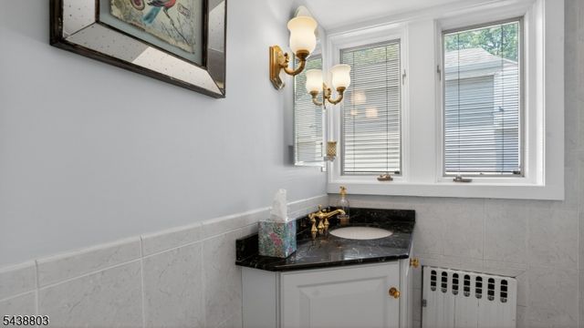 230 Satterthwaite Ave, Nutley Twp., NJ 07110