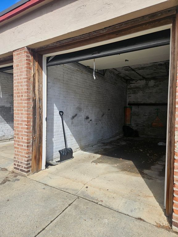 400-R K 17, Boston, MA 02127