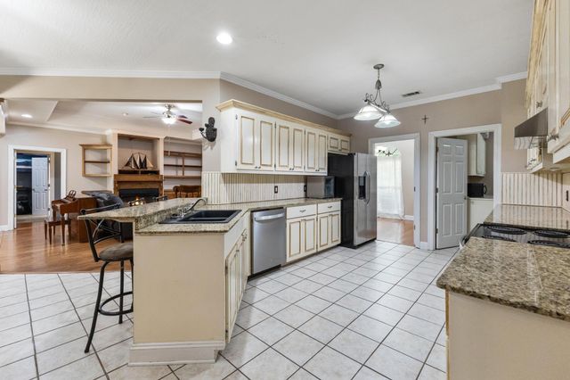 53 Winding Brook Dr., Sumrall, MS 39482