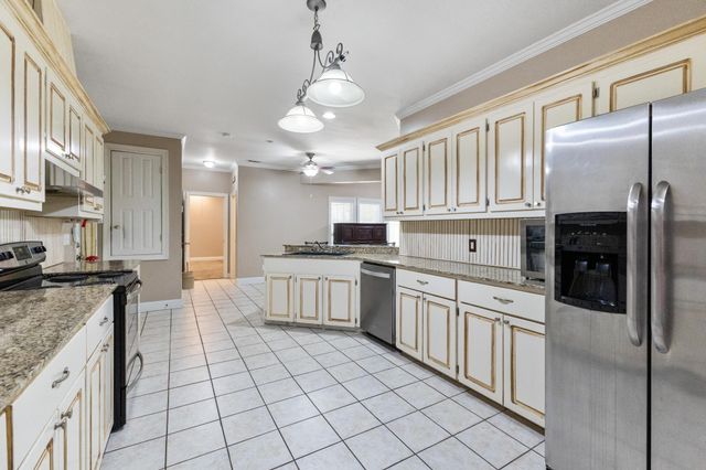 53 Winding Brook Dr., Sumrall, MS 39482