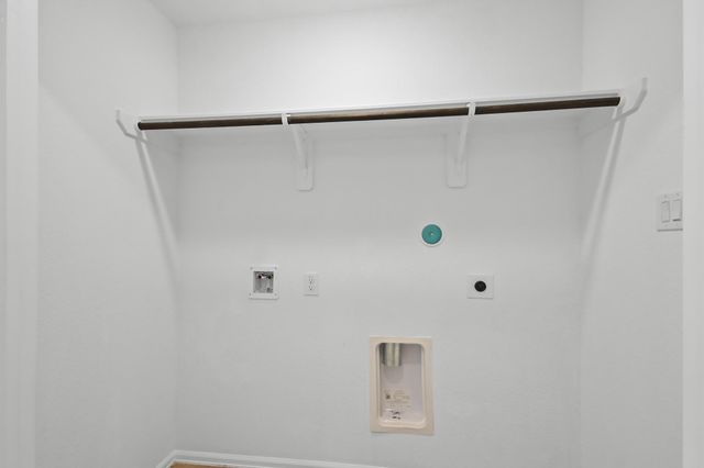 8807 Bar Harbor Drive, Baytown, TX 77521