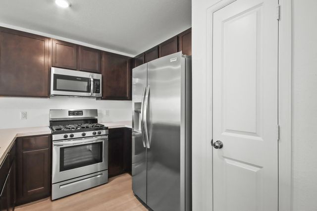 8807 Bar Harbor Drive, Baytown, TX 77521