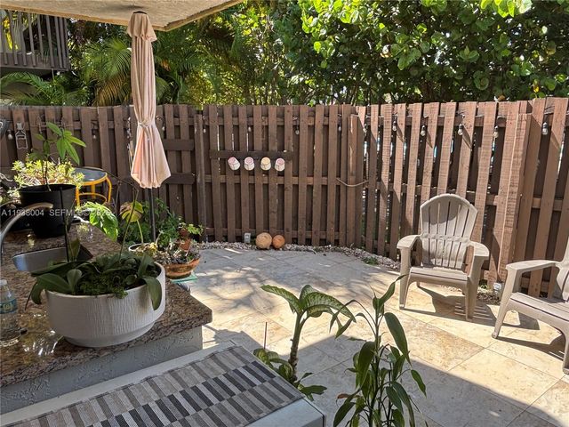 13253 SW 111 TE 3, Miami, FL 33186