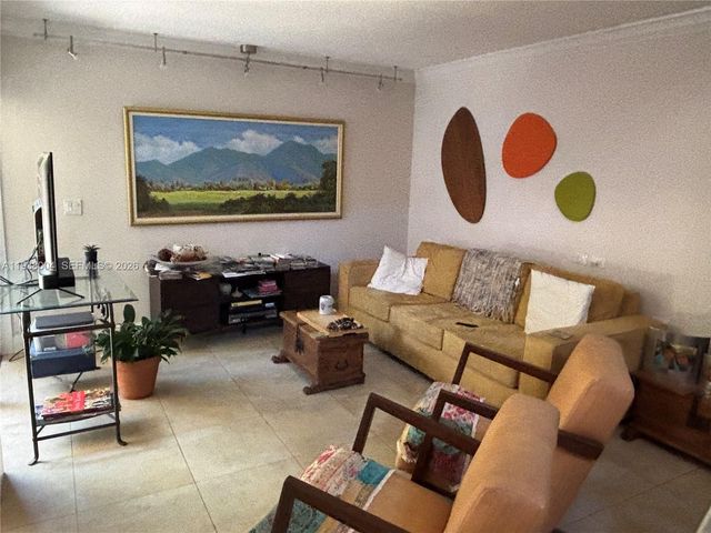 13253 SW 111 TE 3, Miami, FL 33186