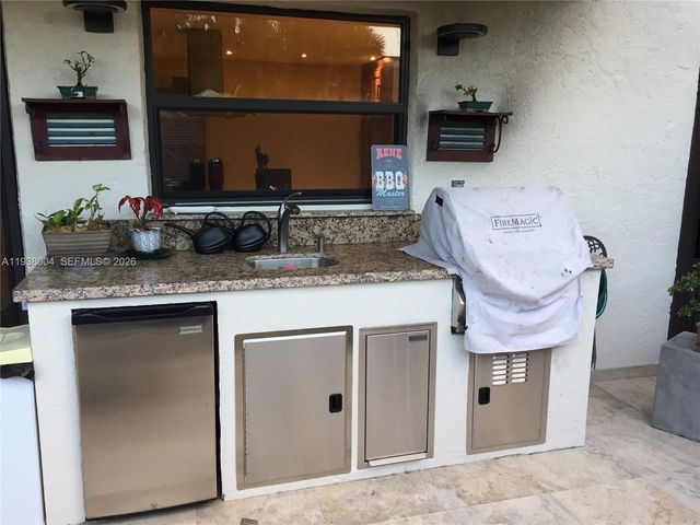 13253 SW 111 TE 3, Miami, FL 33186