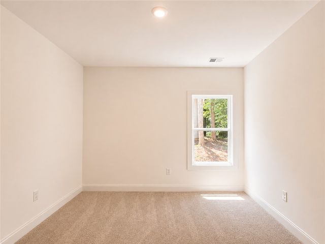 503 Chickasaw Drive, Westminster, SC 29693